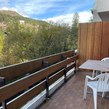 The Vintage At קראנס-מונטנה